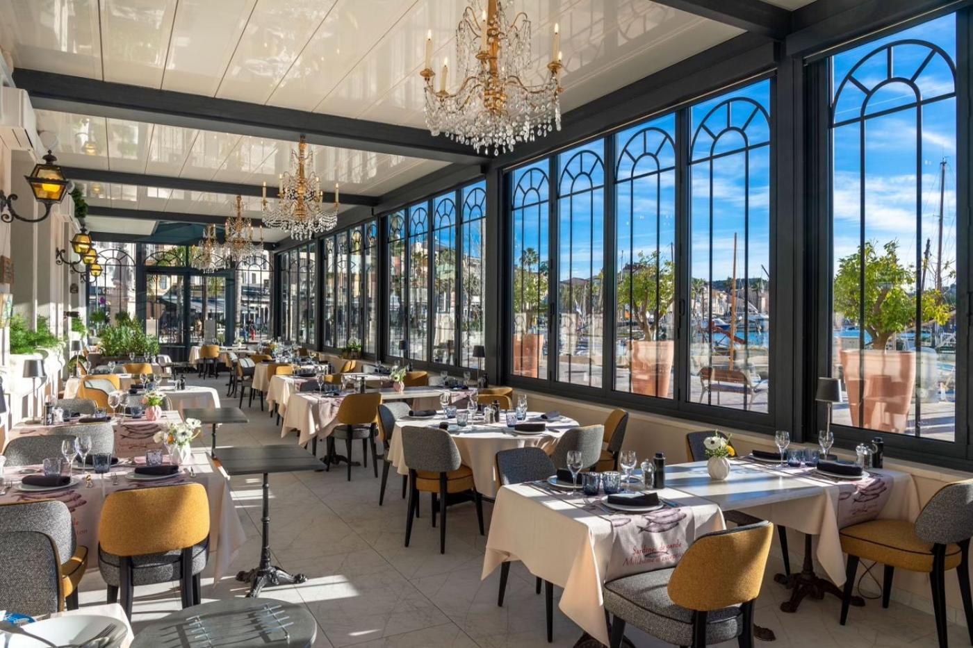 Hotel Restaurant De La Tour ซานารี-ซูร์-แมร์ ภายนอก รูปภาพ