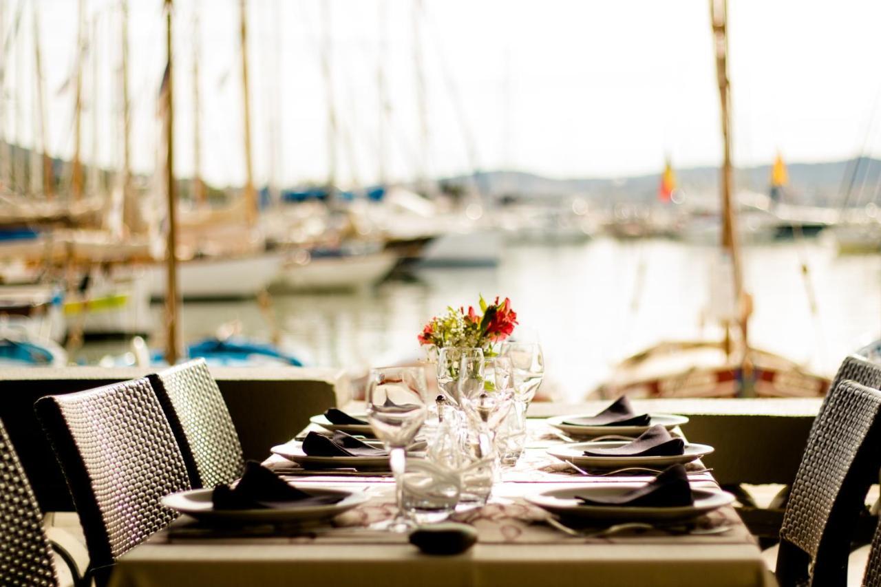 Hotel Restaurant De La Tour ซานารี-ซูร์-แมร์ ภายนอก รูปภาพ